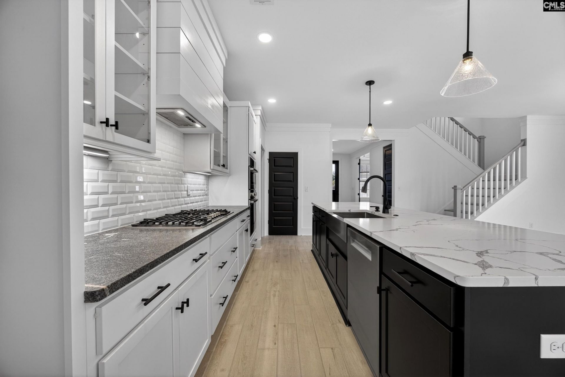 2040 Shallow Bluff Court Photo 10