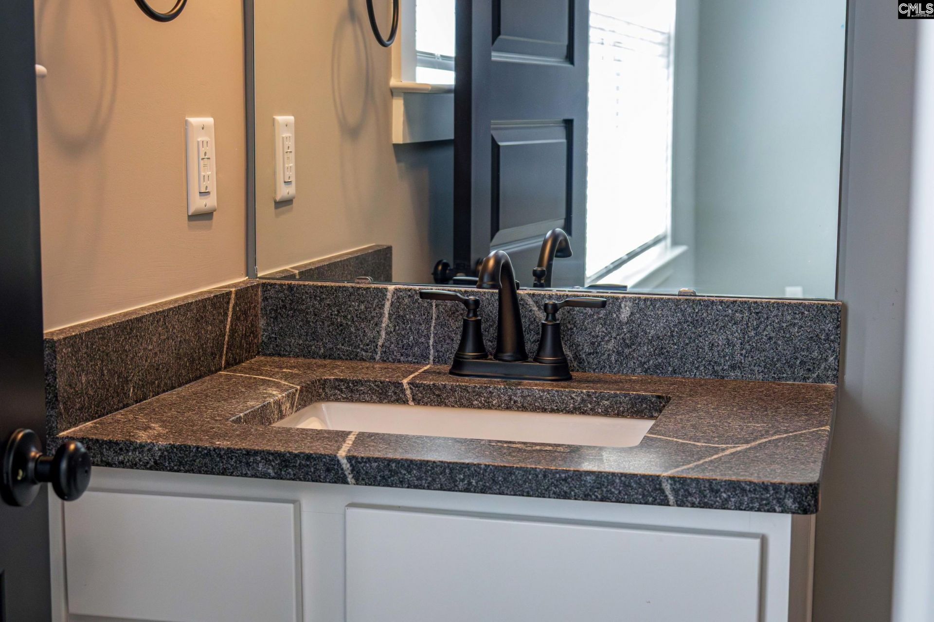 2040 Shallow Bluff Court Photo 32