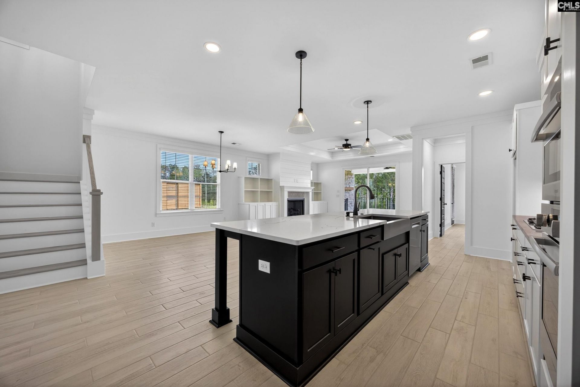 2040 Shallow Bluff Court Photo 8