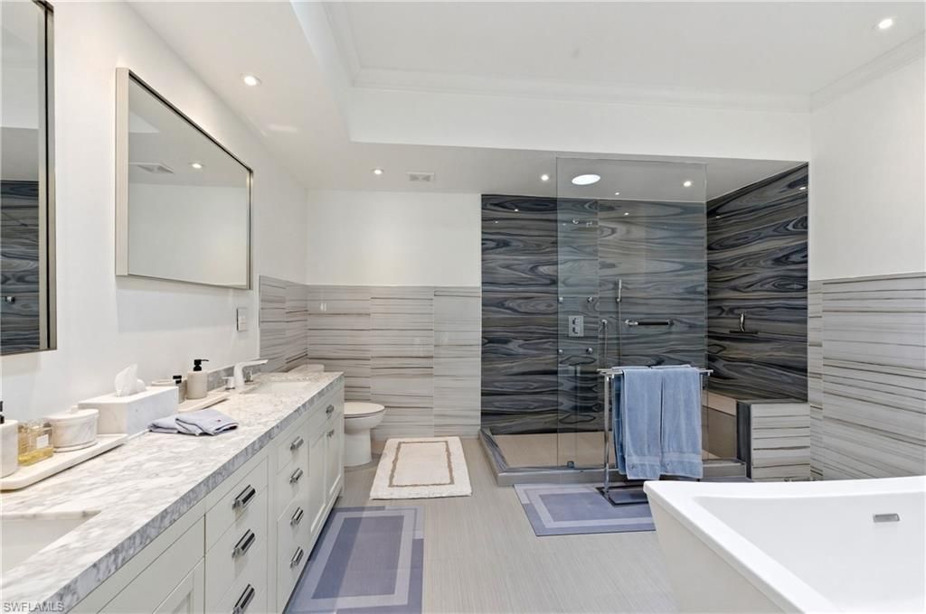 4451 Yacht Harbor Dr , Naples, FL 34112 Photo