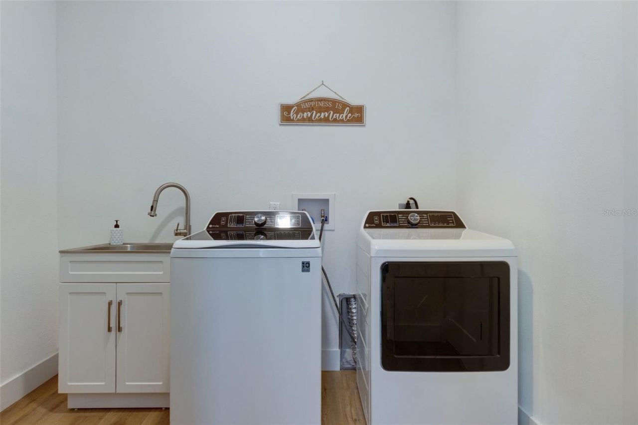 1542 Sareta Terrace , North Port, FL 34286 Photo