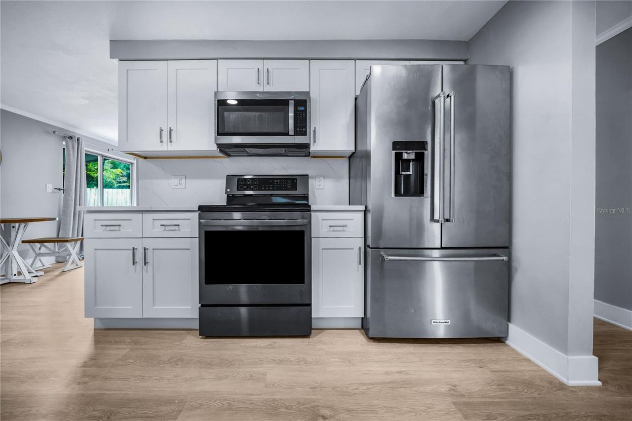 9151 Fairweather Drive , Largo, FL 33773 Photo