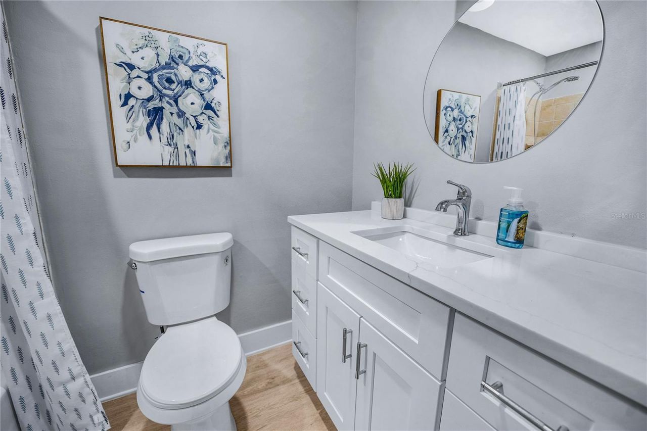 9151 Fairweather Drive , Largo, FL 33773 Photo