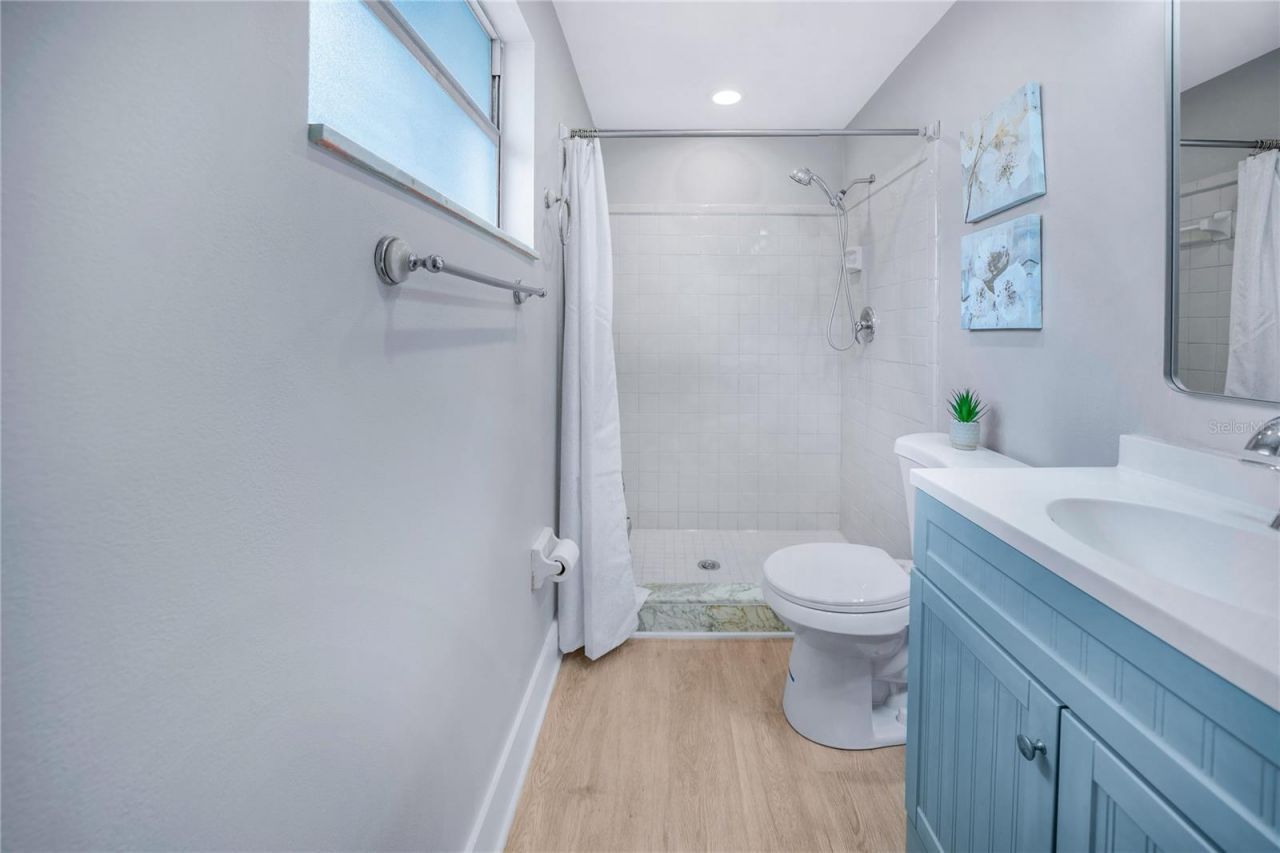 9151 Fairweather Drive , Largo, FL 33773 Photo