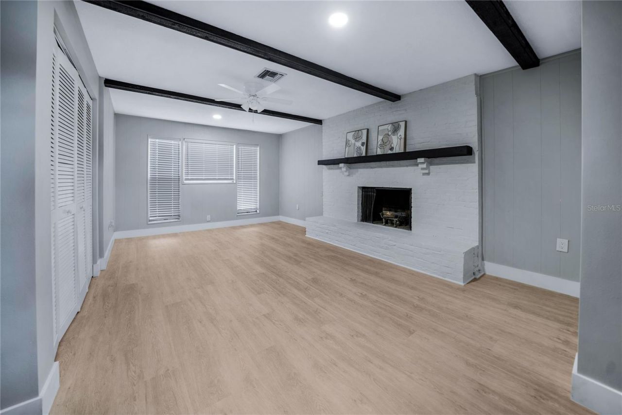 9151 Fairweather Drive , Largo, FL 33773 Photo