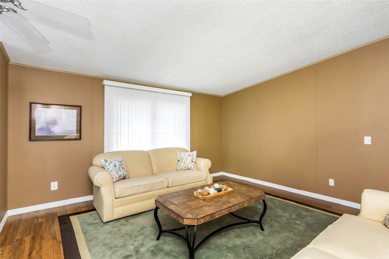 106 Thatch Palm Street W, Largo, FL 33770 Photo