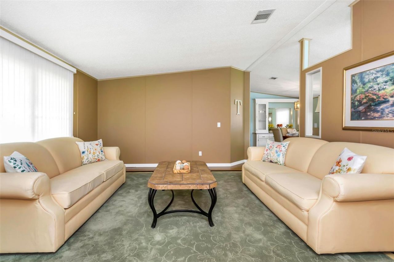 106 Thatch Palm Street W, Largo, FL 33770 Photo