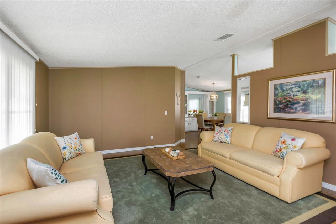 106 Thatch Palm Street W, Largo, FL 33770 Photo