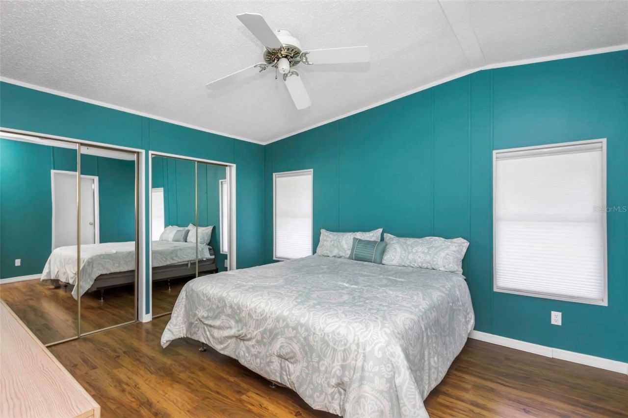 106 Thatch Palm Street W, Largo, FL 33770 Photo