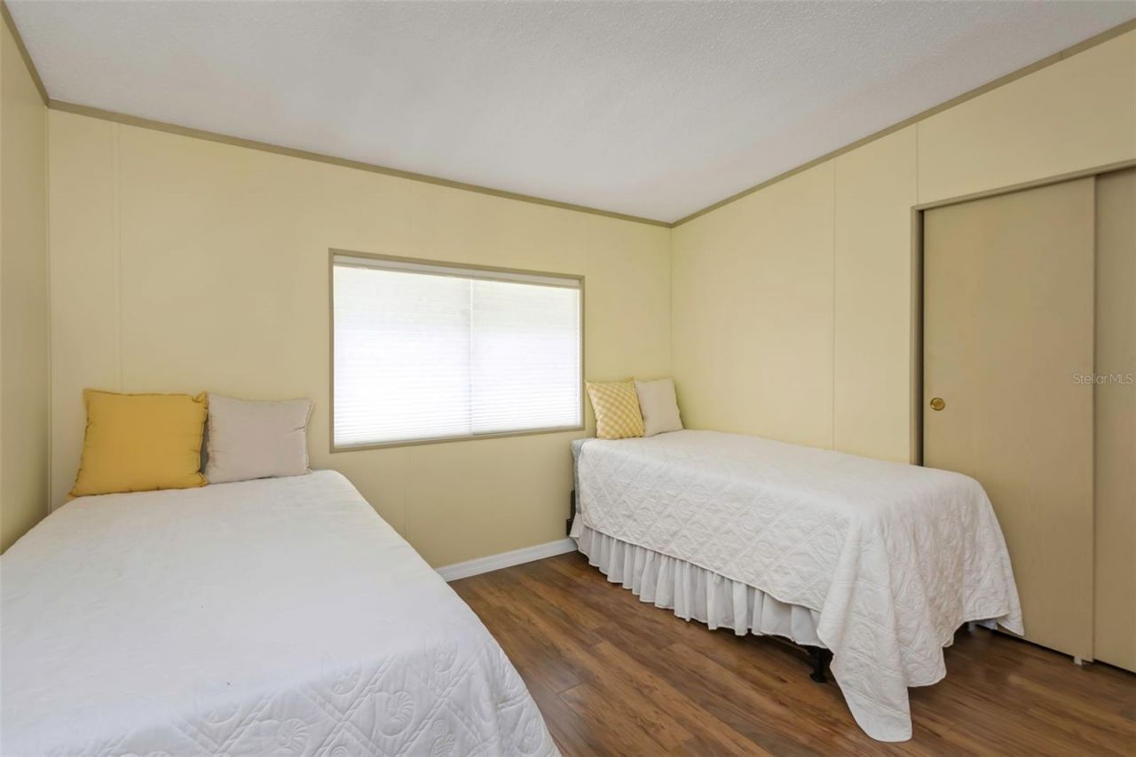 106 Thatch Palm Street W, Largo, FL 33770 Photo