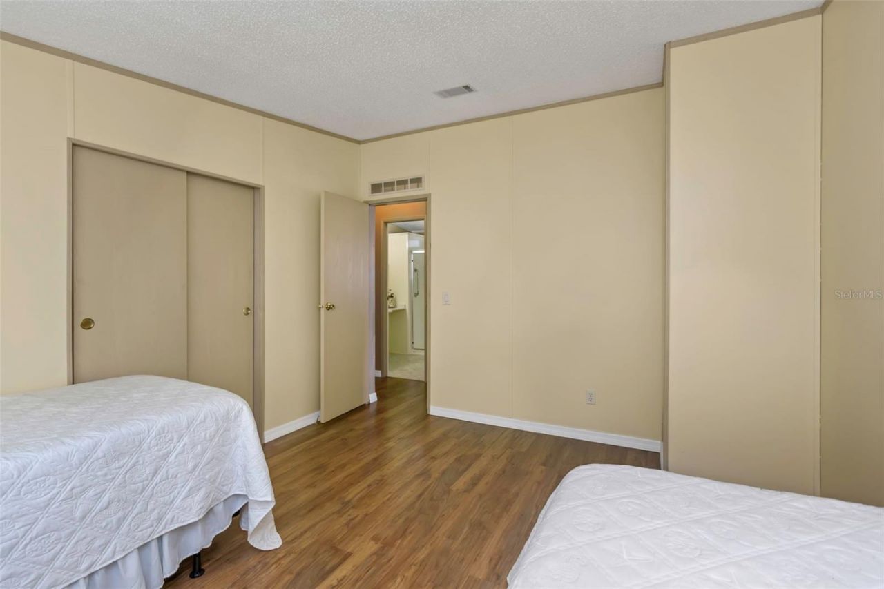 106 Thatch Palm Street W, Largo, FL 33770 Photo