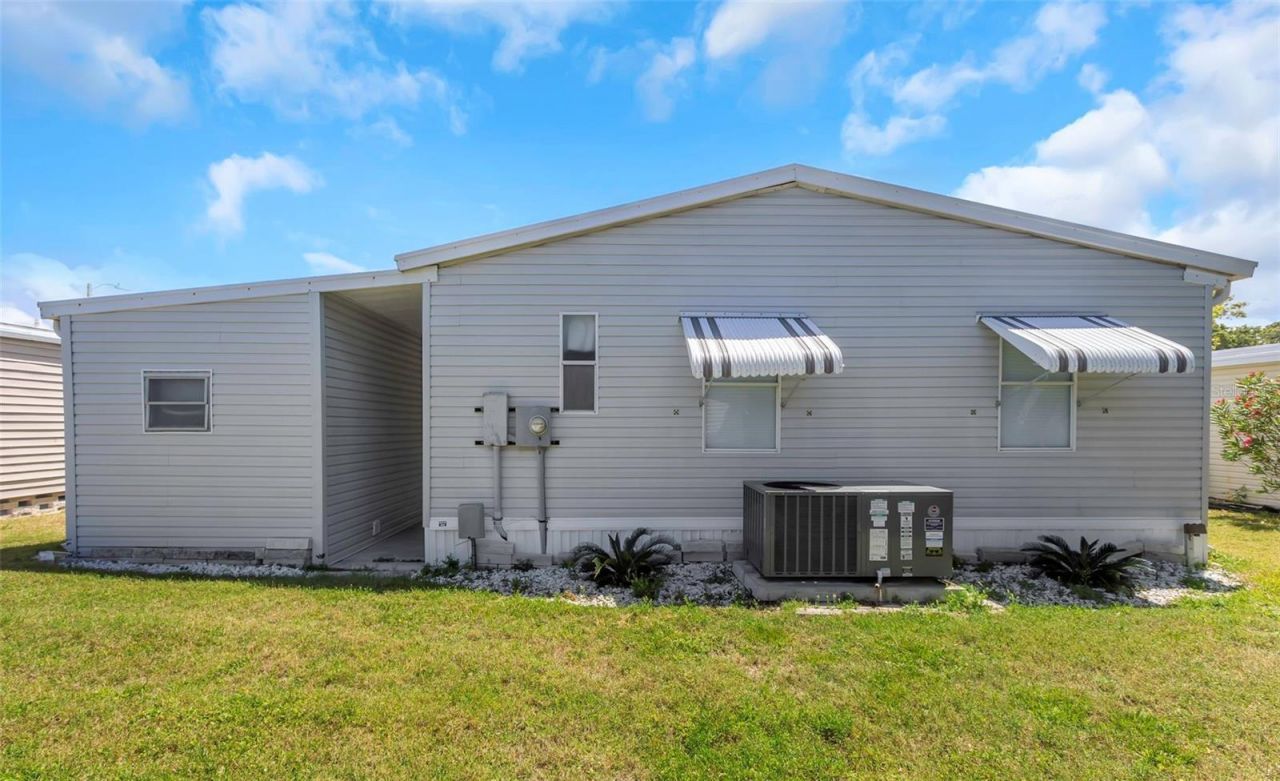 106 Thatch Palm Street W, Largo, FL 33770 Photo