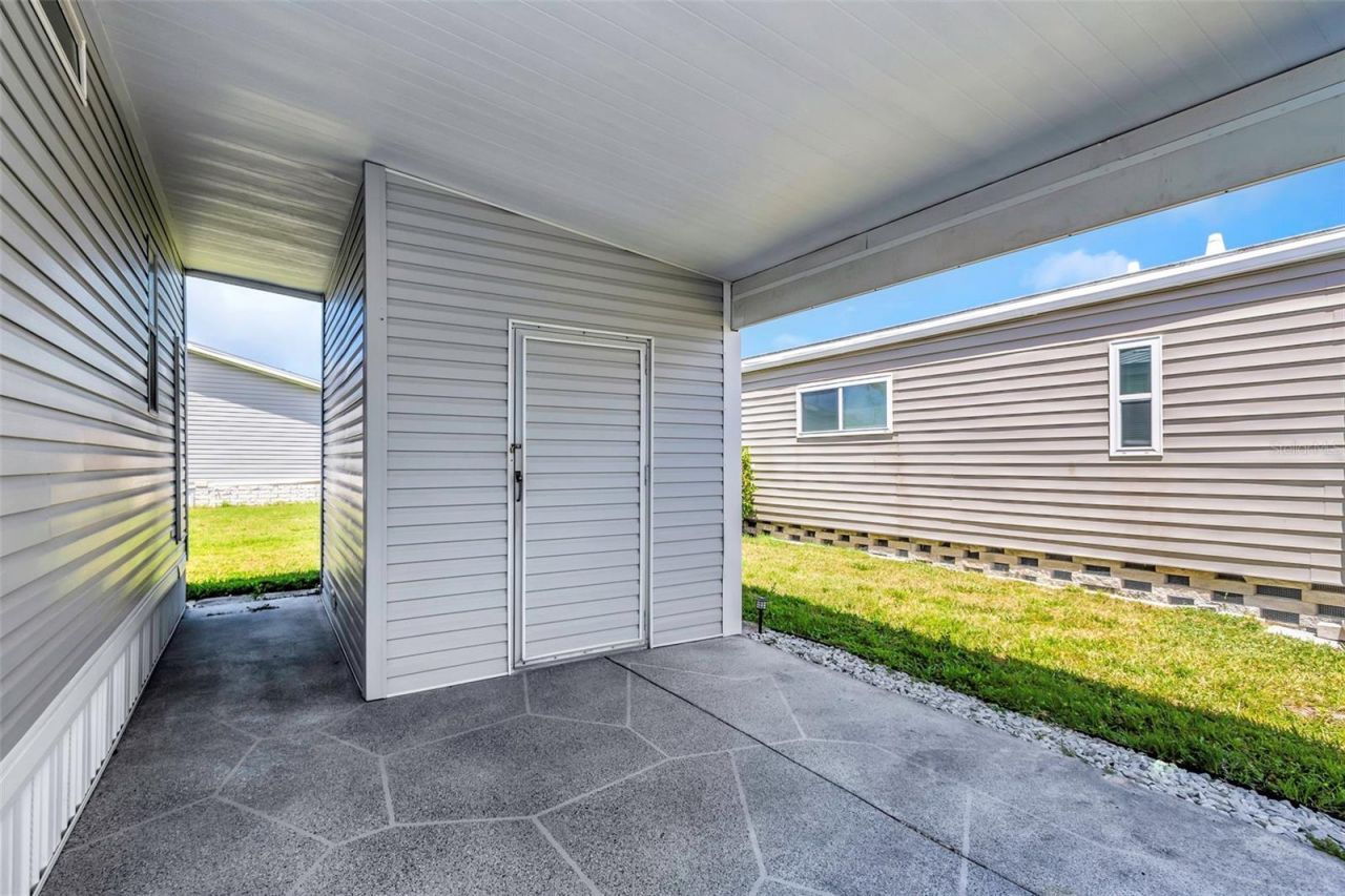 106 Thatch Palm Street W, Largo, FL 33770 Photo