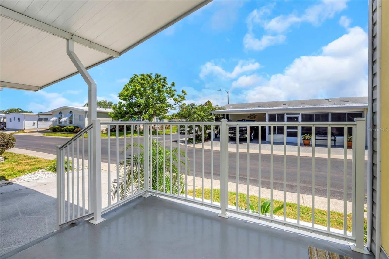 106 Thatch Palm Street W, Largo, FL 33770 Photo