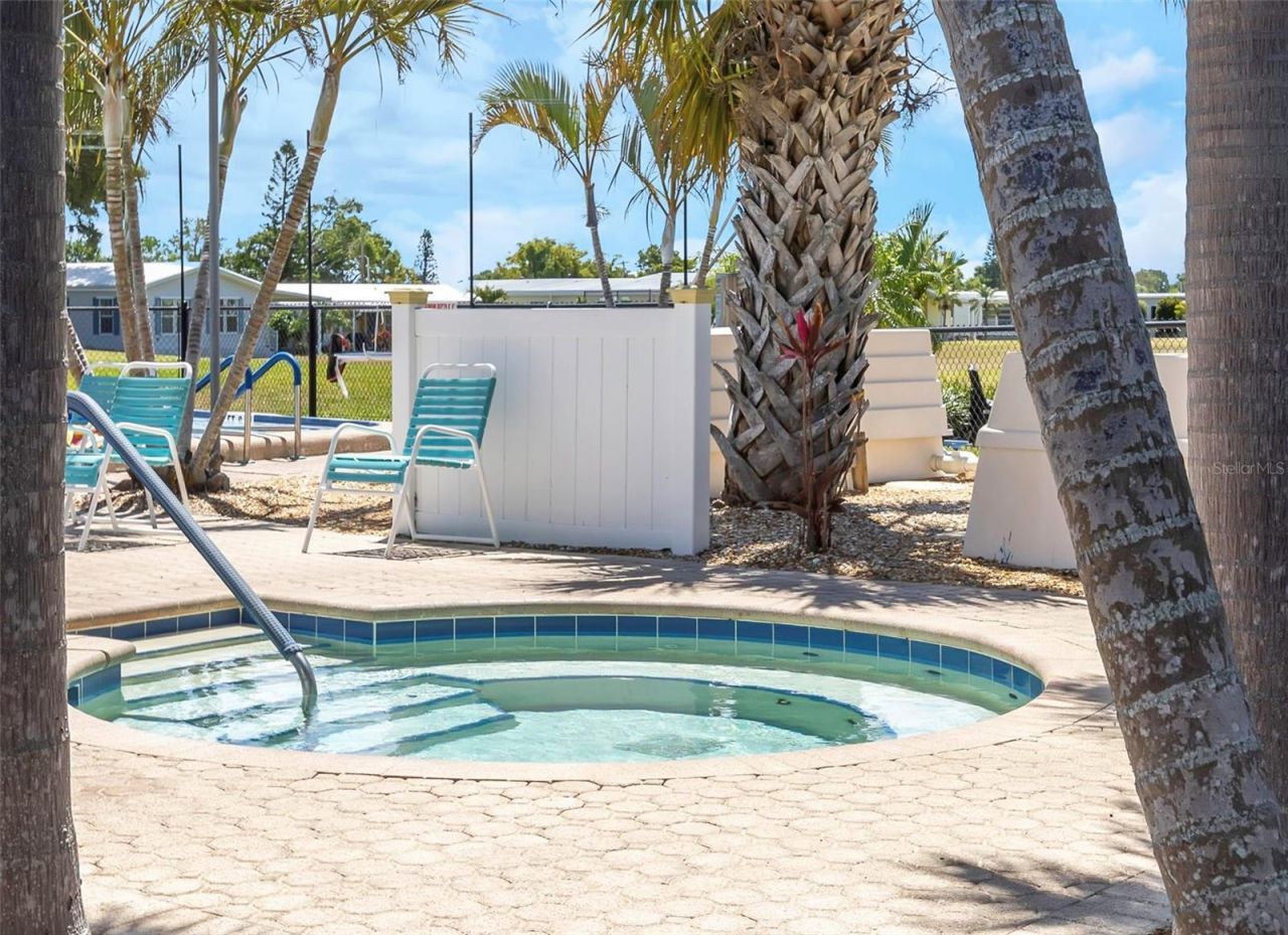 106 Thatch Palm Street W, Largo, FL 33770 Photo