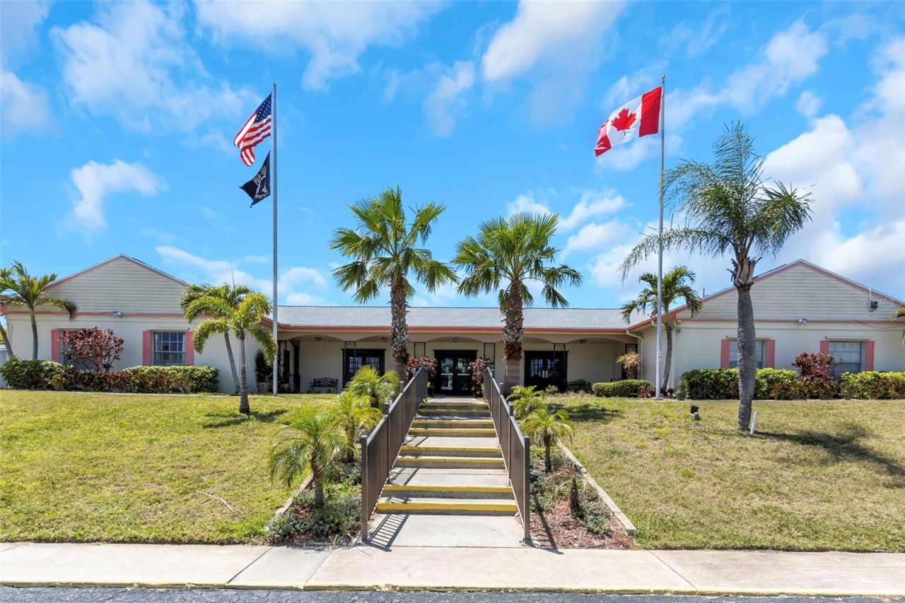 106 Thatch Palm Street W, Largo, FL 33770 Photo