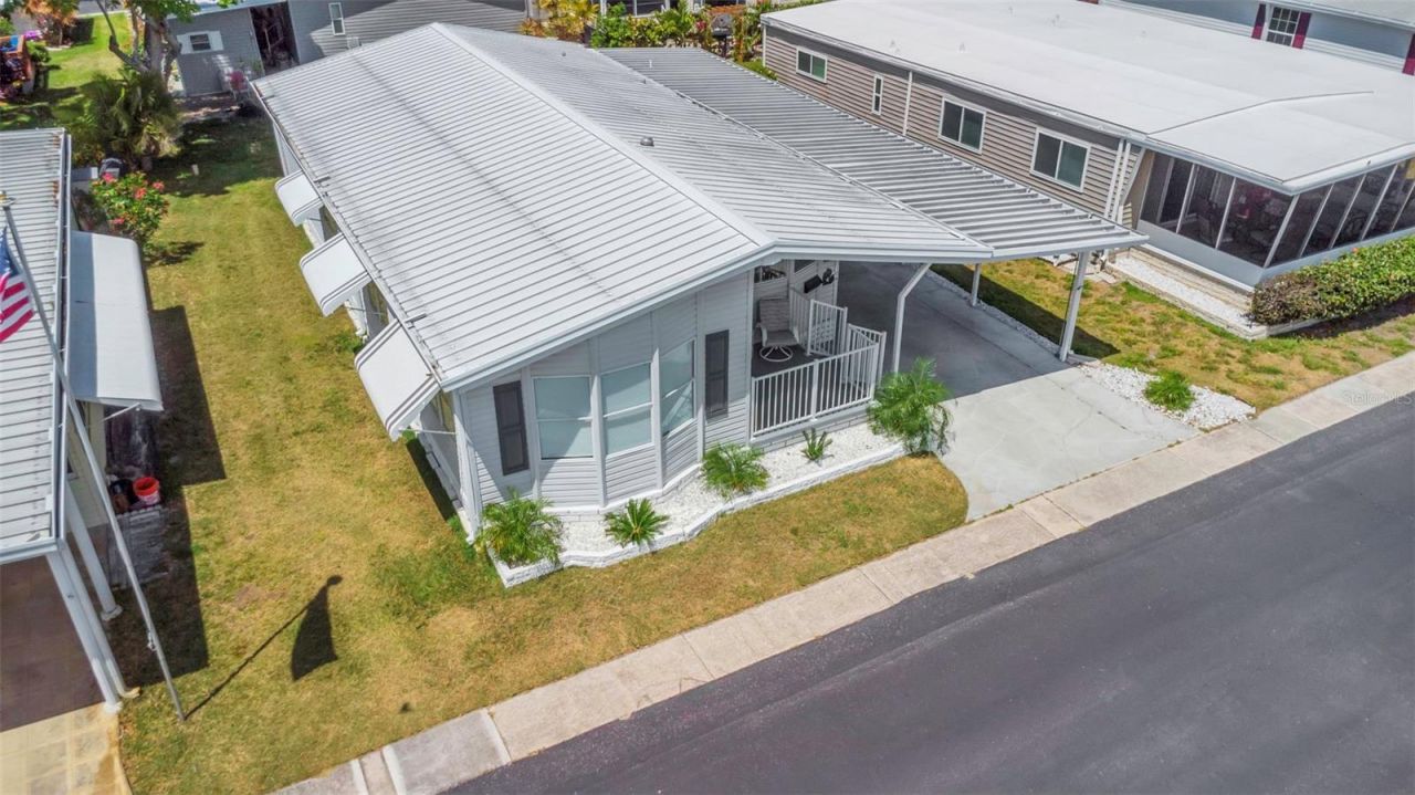 106 Thatch Palm Street W, Largo, FL 33770 Photo