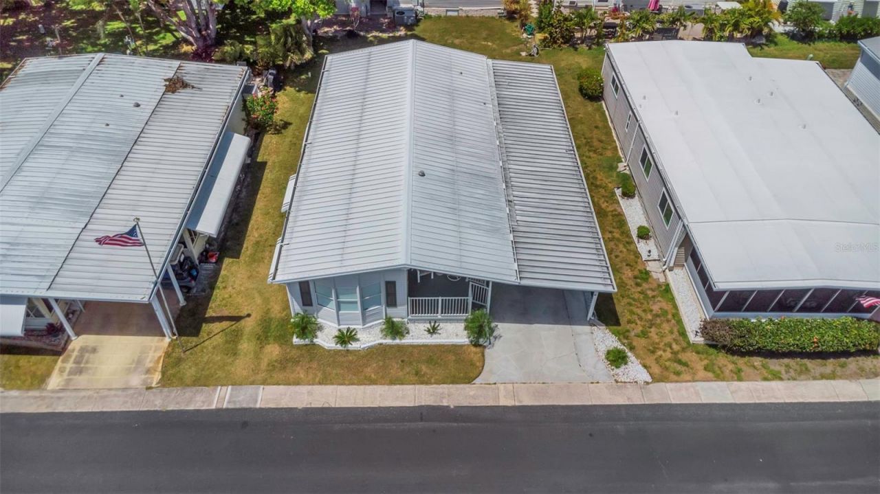 106 Thatch Palm Street W, Largo, FL 33770 Photo