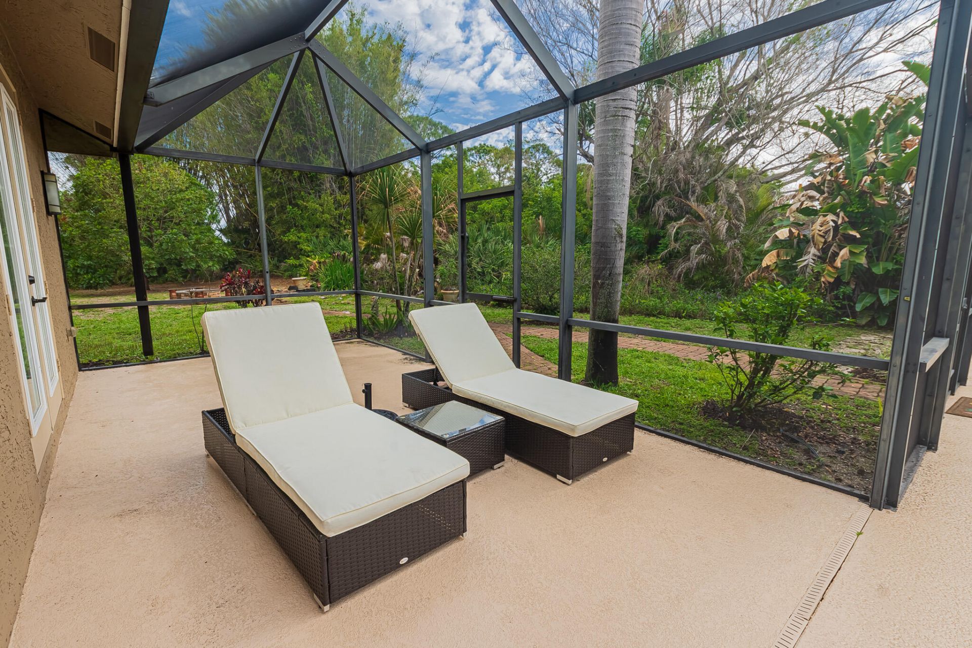 441 SE Pine Road, Port Saint Lucie, FL 34984 Photo