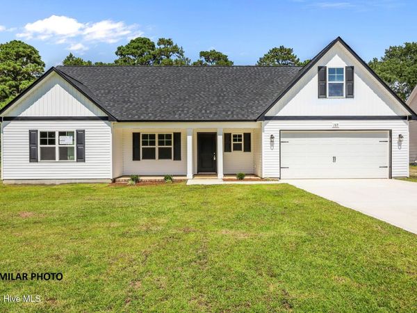 123 Woodford Drive, Unit #243, Jacksonville, NC 28540