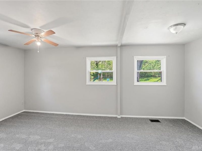 1176 Jeanette Drive, Riverside, OH 45432 Photo 18