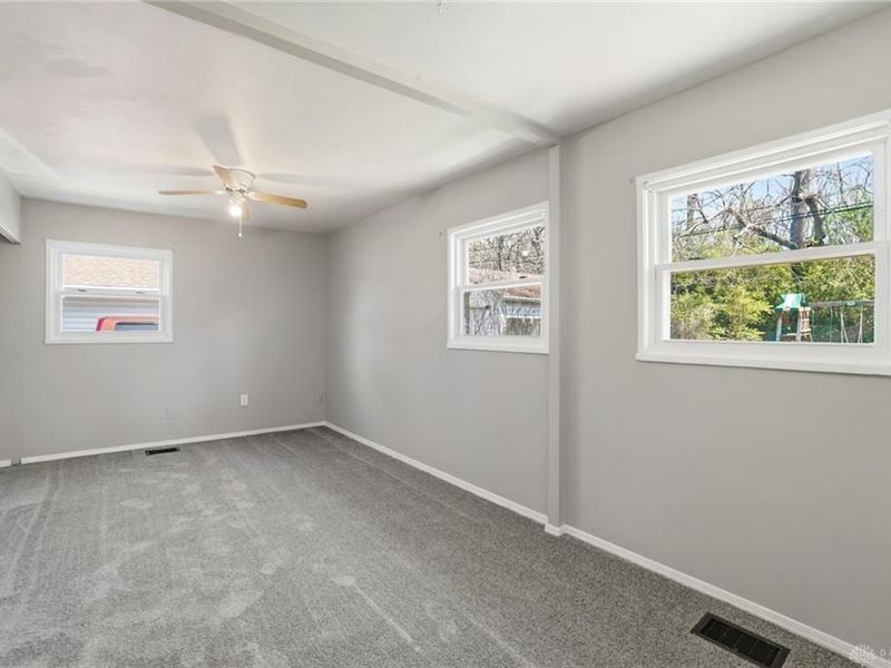 1176 Jeanette Drive, Riverside, OH 45432 Photo 19