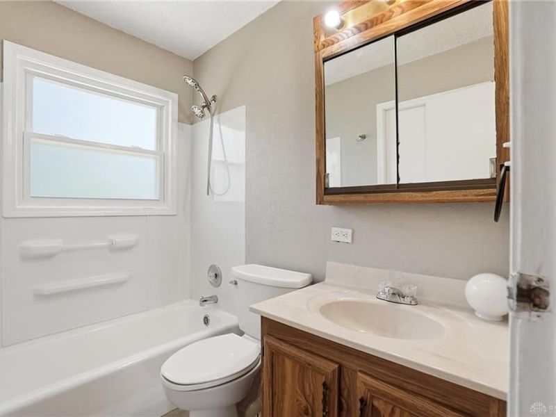 1176 Jeanette Drive, Riverside, OH 45432 Photo 23