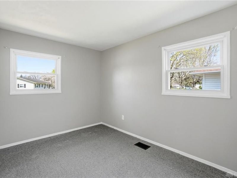 1176 Jeanette Drive, Riverside, OH 45432 Photo 28