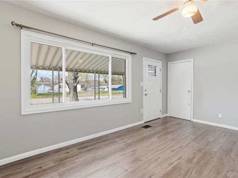 1176 Jeanette Drive, Riverside, OH 45432 Photo 6