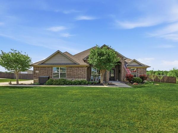 113 Heather Lane, Decatur, TX 76234