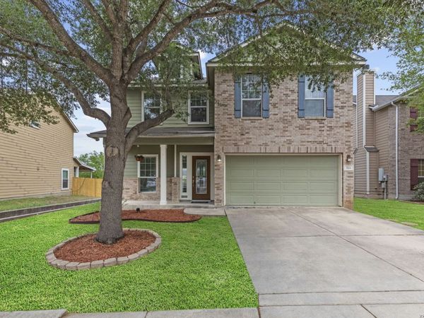 300 Rustic Trl, Cibolo, TX 78108