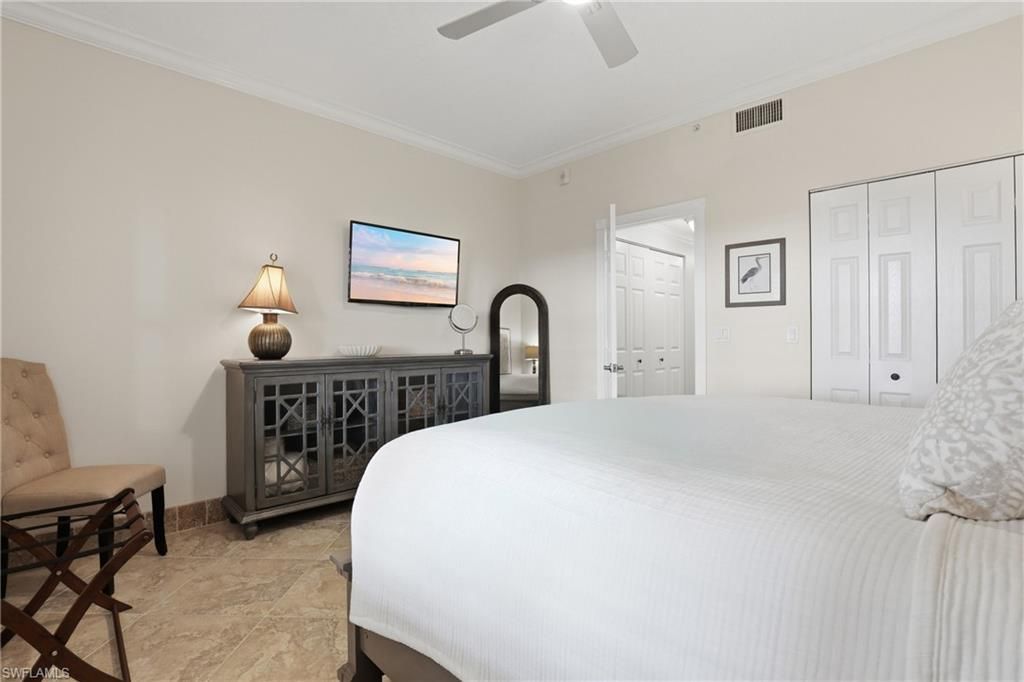 260 Barefoot Beach Blvd, Unit 304, Bonita Springs, FL 34134 Photo