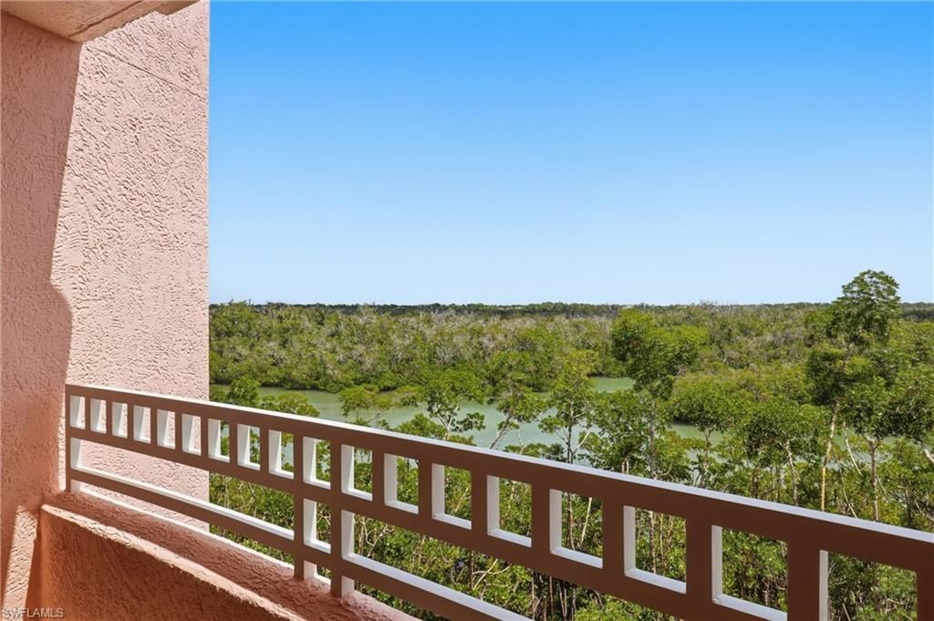 260 Barefoot Beach Blvd, Unit 304, Bonita Springs, FL 34134 Photo