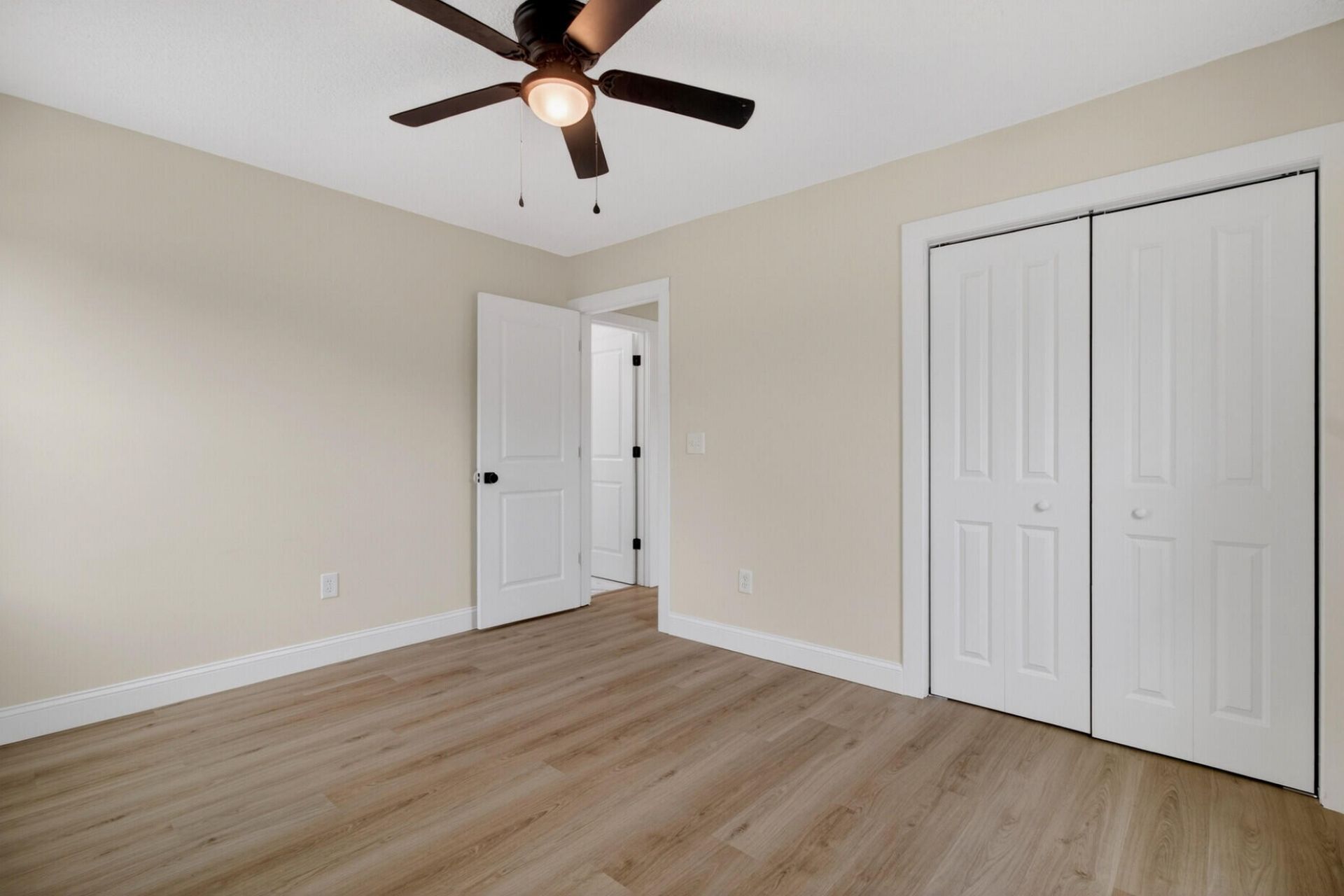 215 Horseshoe Drive Photo 31