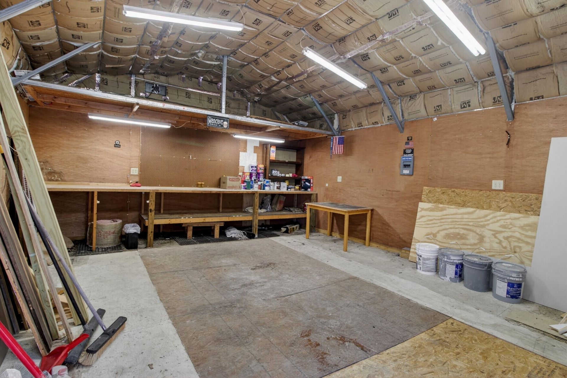 215 Horseshoe Drive Photo 36