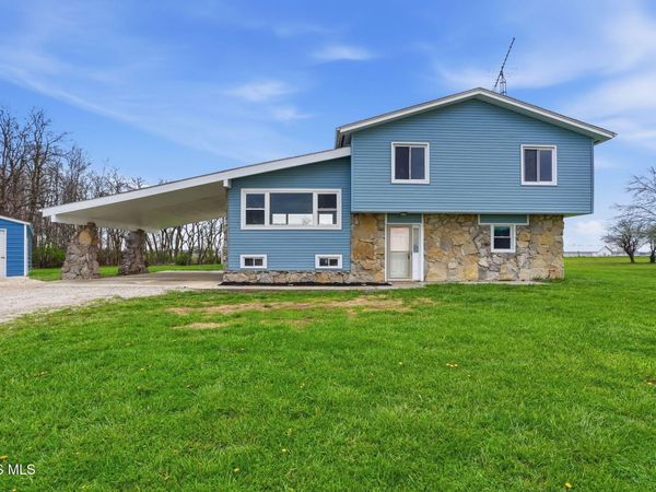 4204 Quaintance Road, Bucyrus, OH 44820