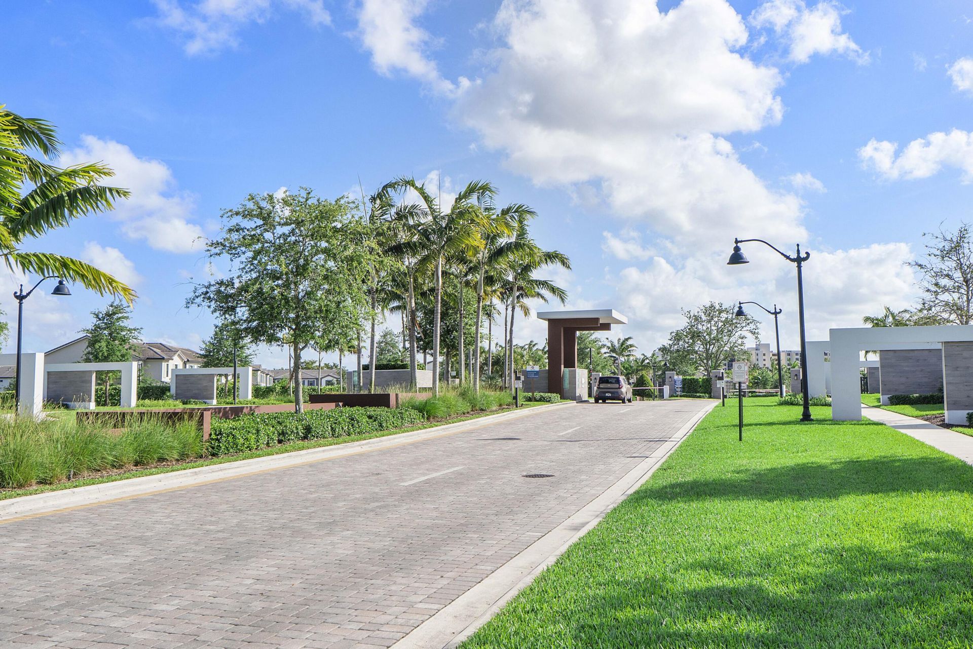 4506 Silverwood Lane N, Fort Lauderdale, FL 33309 Photo