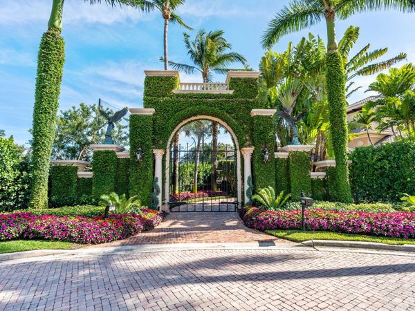 301 Mizner Lake Estates Drive, Boca Raton, FL 33432