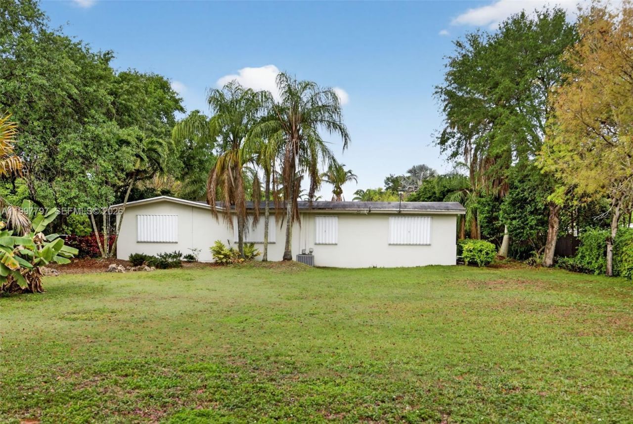 19745 SW 244th St, Homestead, FL 33031 Photo