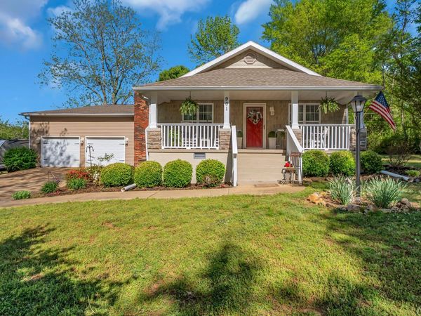 901 Co Rd 71, Killen, AL 35645