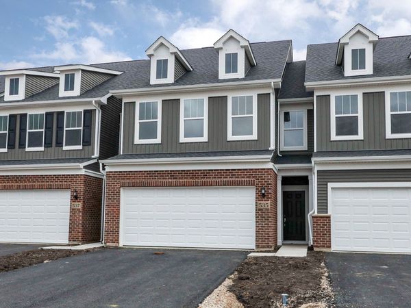 535 Watercress Drive, Unit 535, Aurora, IL 60504