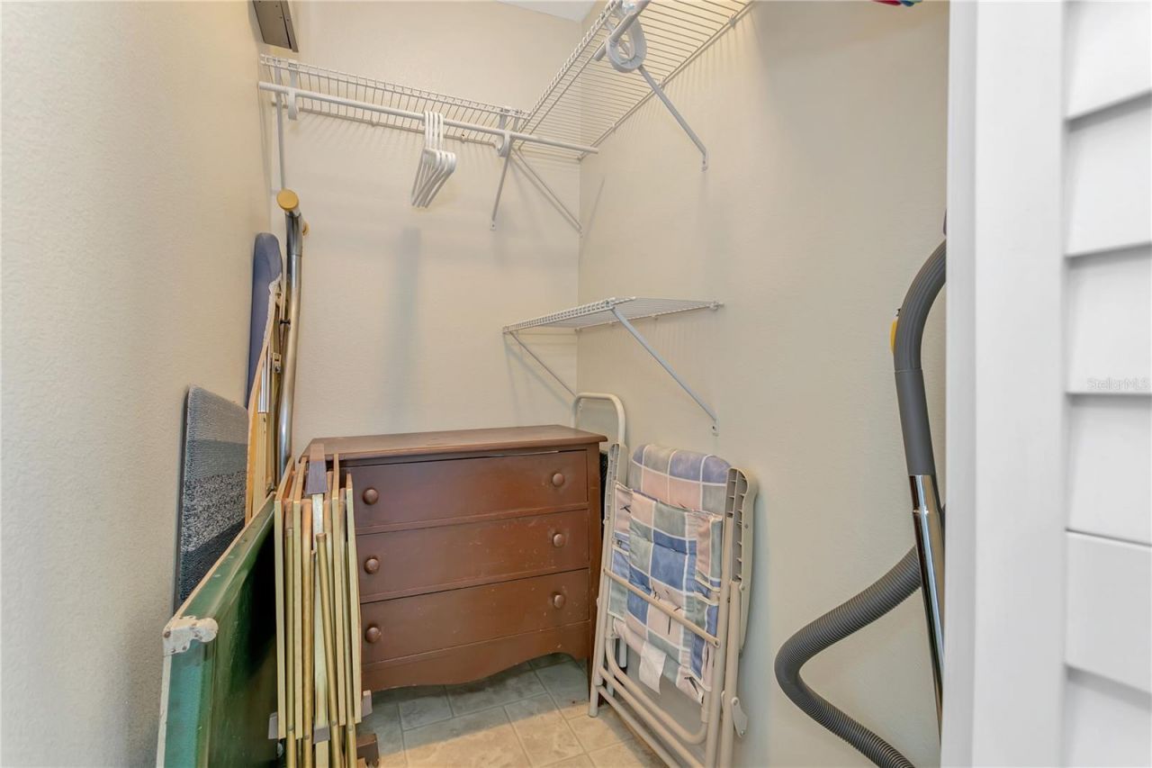 14 Braden Castle Drive, Bradenton, FL 34208 Photo