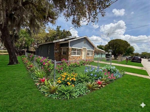 313 E BOOKER STREET, AVON PARK, FL 33825