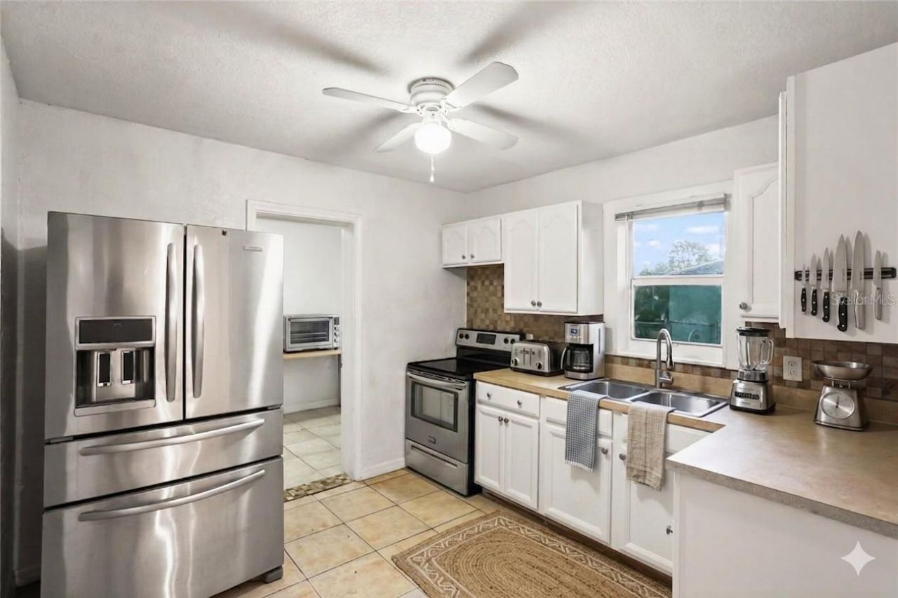 313 E Booker Street, Avon Park, FL 33825 Photo
