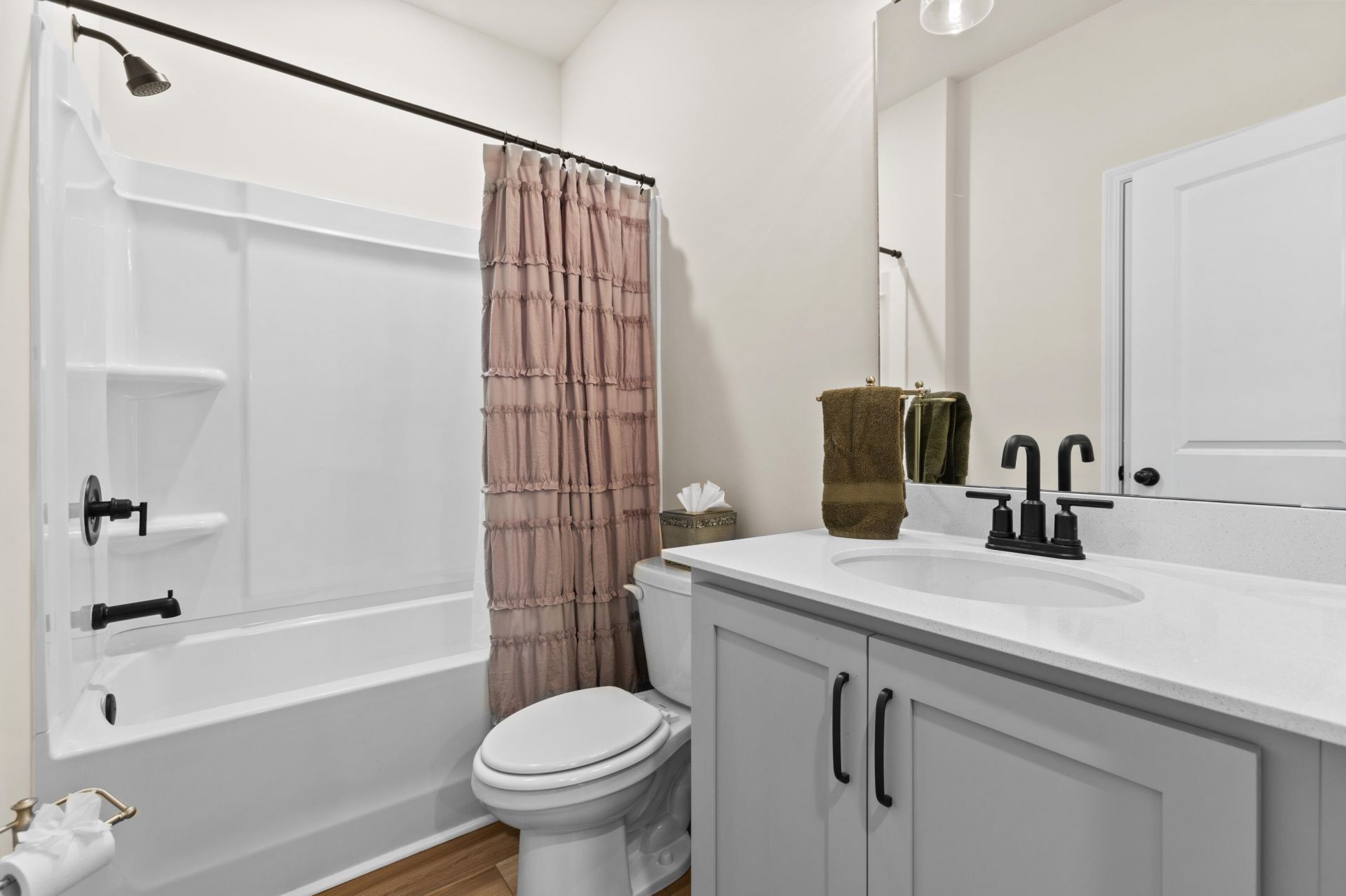 313 Lucca Drive Photo 13