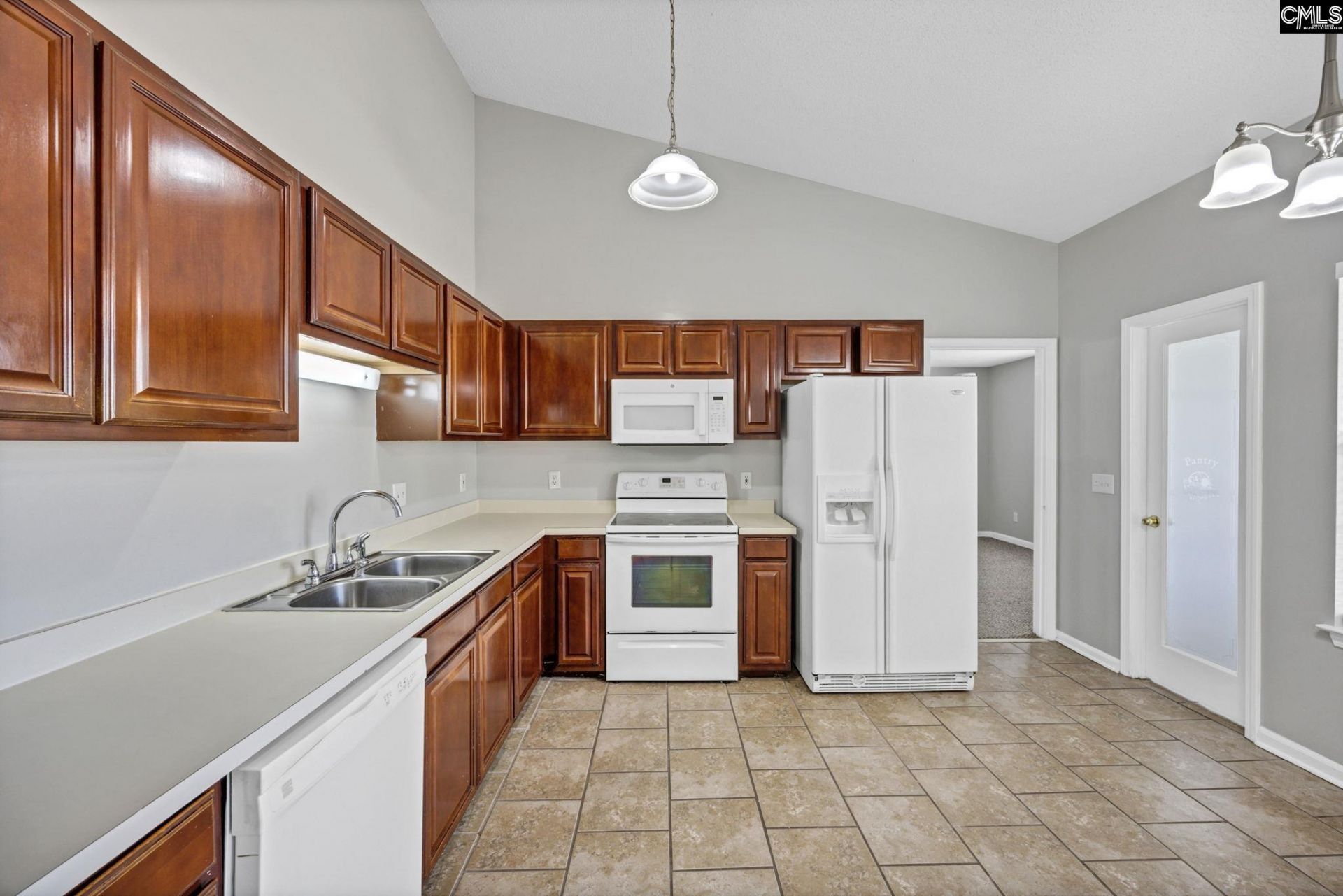 5 Moody View Court Photo 9