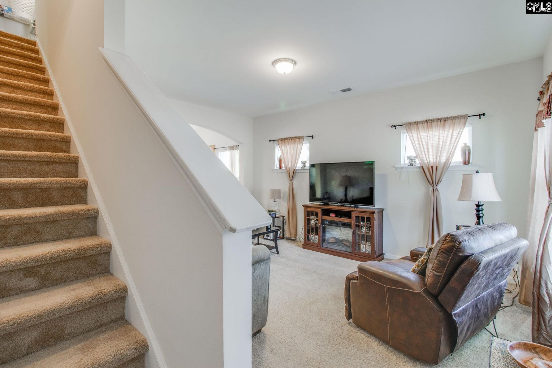 103 Indigo Place Court Photo 9