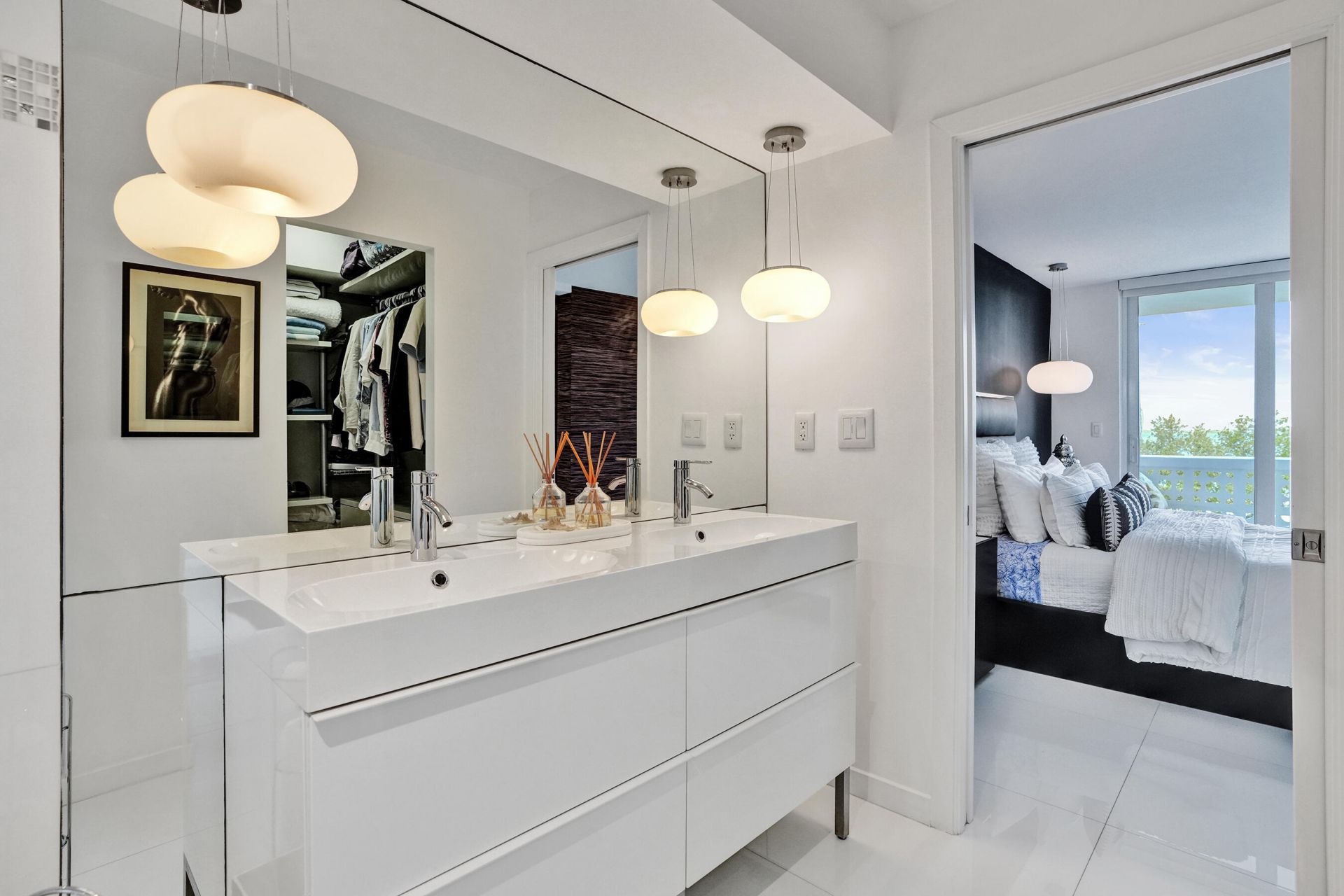 1670 Lincoln Court, Unit 3b, Miami Beach, FL 33139 Photo