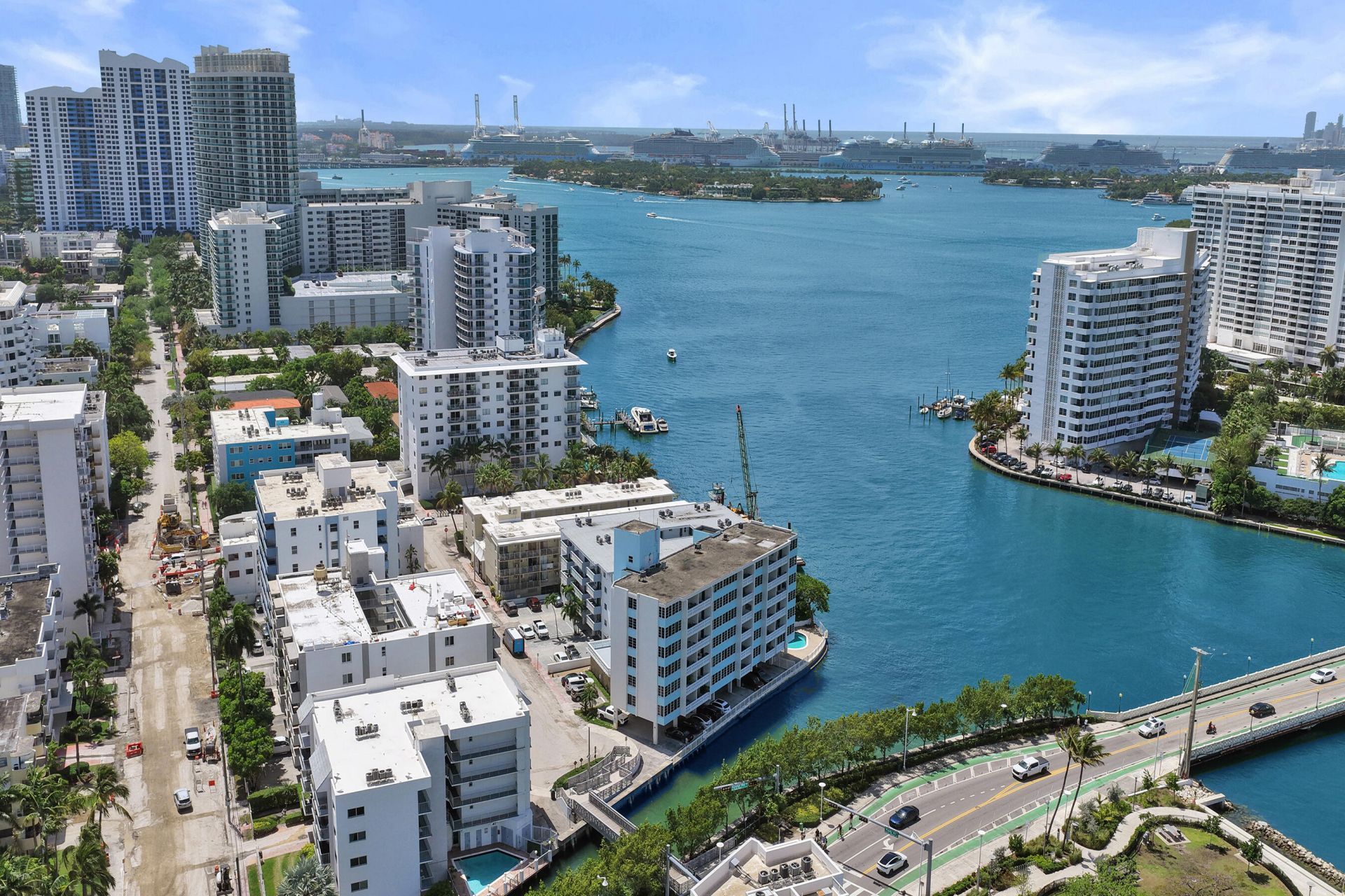 1670 Lincoln Court, Unit 3b, Miami Beach, FL 33139 Photo