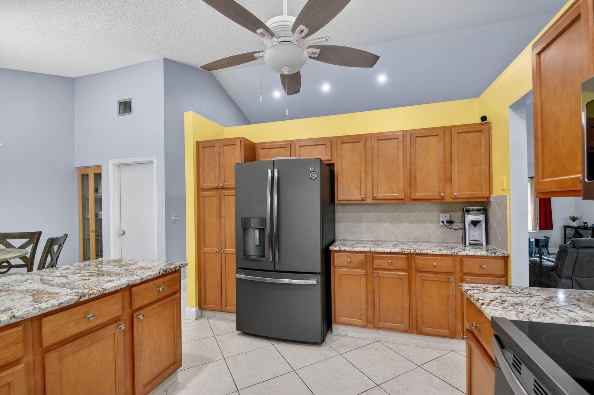 9501 Majestic Way, Boynton Beach, FL 33437 Photo